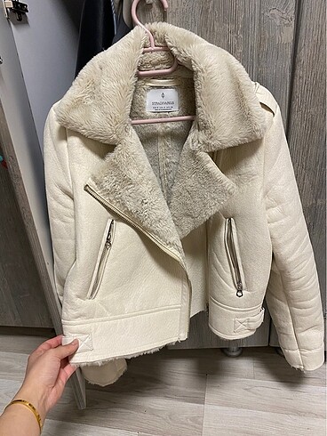 Stradivarius kürklü biker ceket