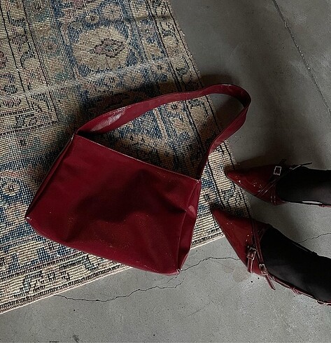 Bershka Cherry red çanta