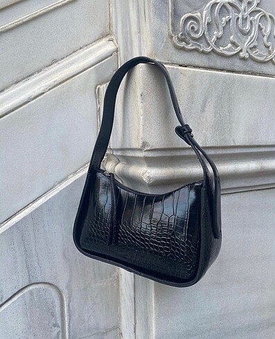 Bershka Kroko baget çanta