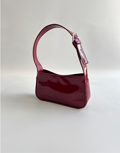 Beden Rugan Cherry