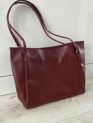 Zara Cherry kol çantası