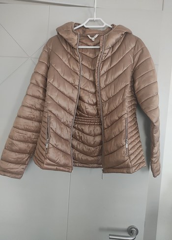 Bej Kapüşonlu Kadın Mont - Görsel 3