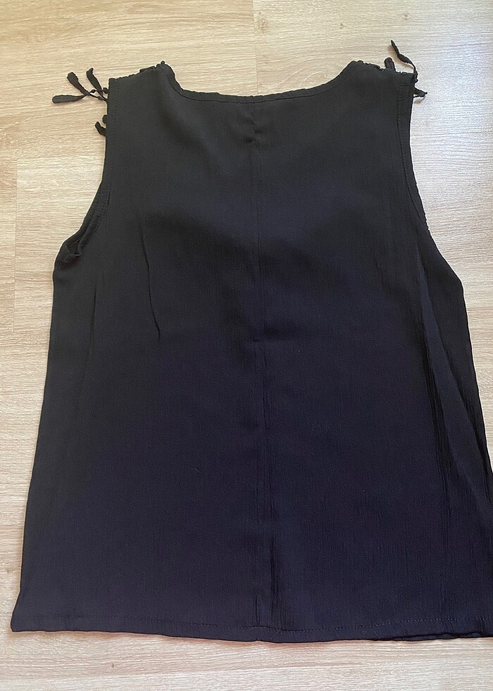 Püskül detaylı Bluz - Görsel 4