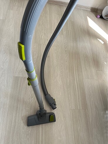 Vestel su filtreli süpürge