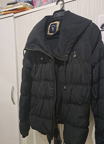 Polo mont