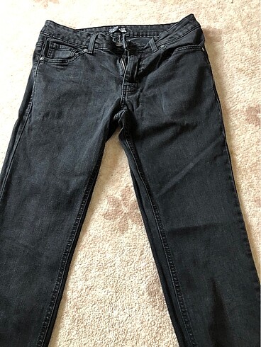 DeFacto jeans