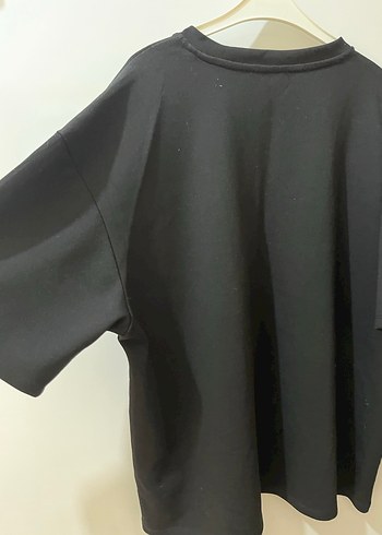 Siyah Baskılı Oversize Kadın Tişört - Görsel 3