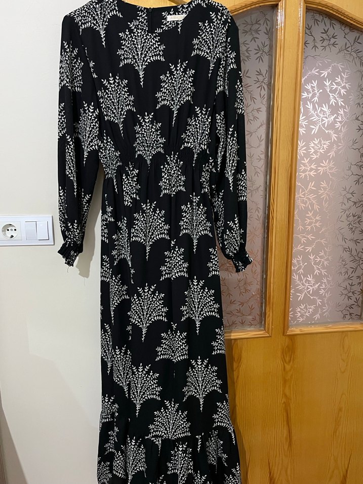 V Yaka Siyah Baskılı Uzun Kollu Salaş Elbise - Görsel 2