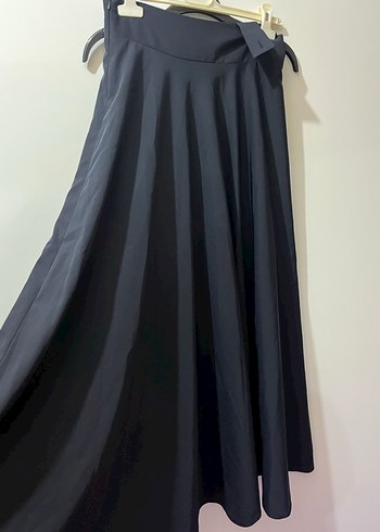 Kadın Siyah Piliseli Uzun Etek - Görsel 3