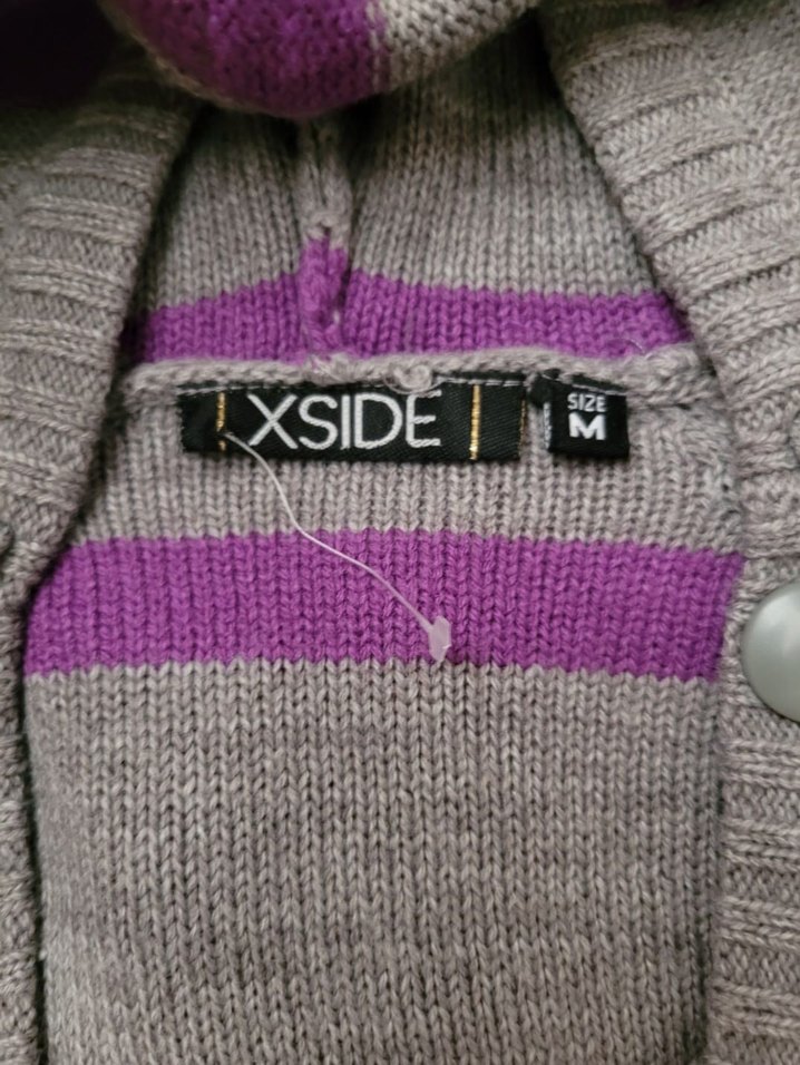 V Yaka  Kapüşonlu Kısa Kollu Çizgili Triko Tunik - Görsel 3