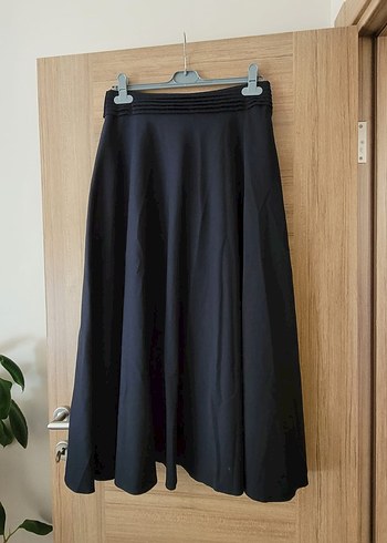 Siyah Uzun Bol Kesim Kemerli Etek - Görsel 6