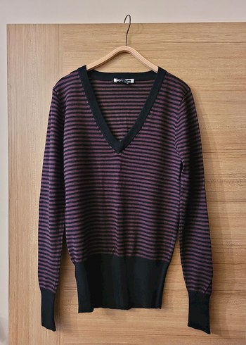 Kahverengi Siyah Çizgili V Yaka Triko Kazak - Görsel 5