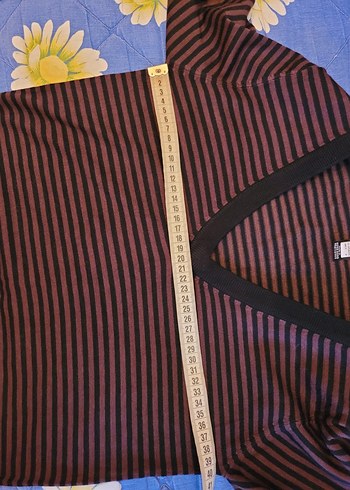 Kahverengi Siyah Çizgili V Yaka Triko Kazak - Görsel 9