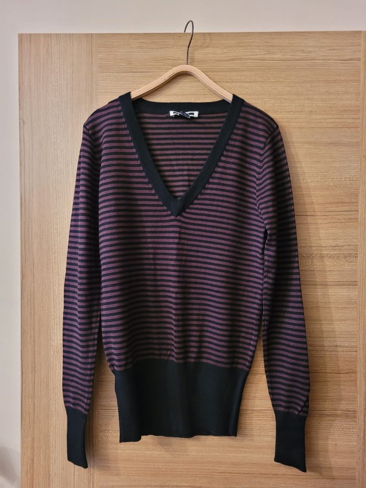 Kahverengi Siyah Çizgili V Yaka Triko Kazak - Görsel 5