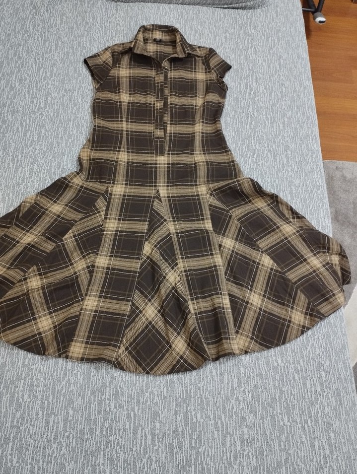 Düğmeli, Kolsuz Kareli Kadın elbise - Görsel 2