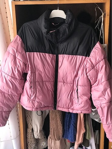 Stradivarius şişme mont