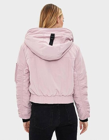 l Beden pembe Renk Bershka Bomber