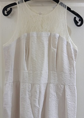 Beyaz Kolsuz Midi Hamile Elbisesi - Görsel 2