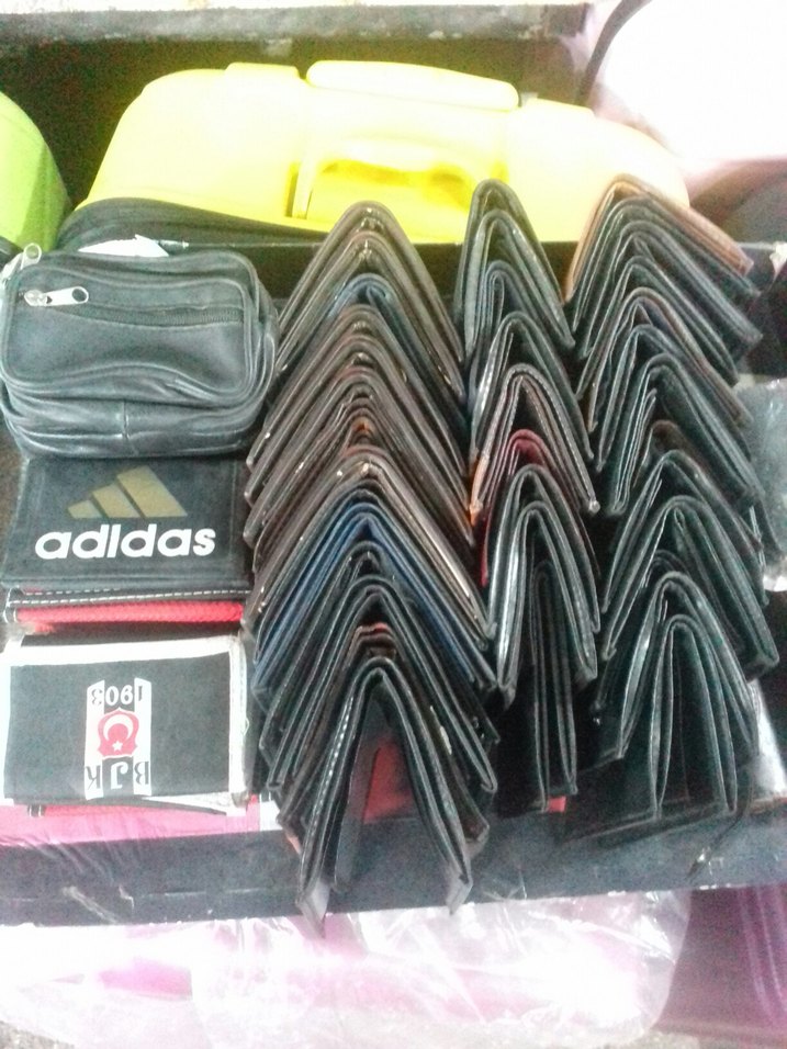 Erkek Çok Bölmeli Koyu Renk Cüzdan - Görsel 2