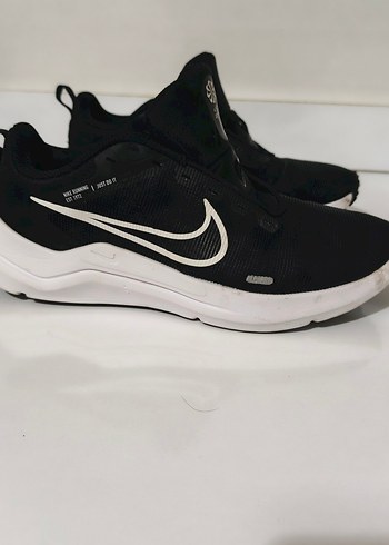 Nike 36,5