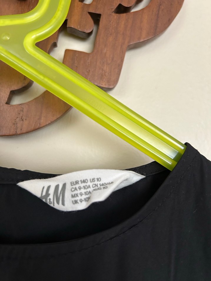 Kız Çocuk Siyah Volanlı Salaş Elbise - Görsel 4