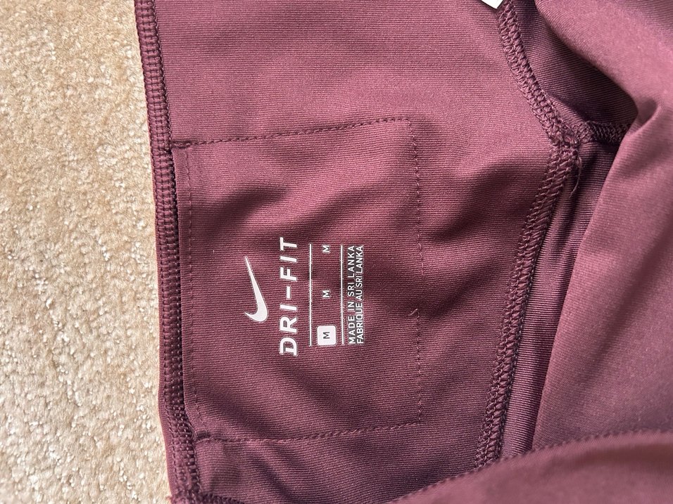 Biri uzun yanları tül detaylı diğeri dizaltı deformesiz taytlar - Görsel 2