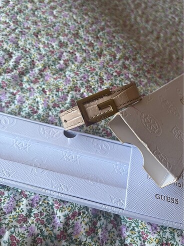 Guess guess deri bileklik