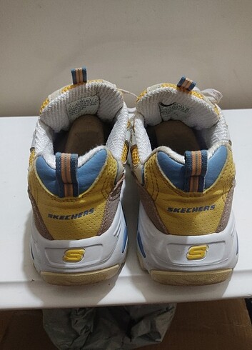 37,5 Beden Skechers Bayan Spor Ayakkabısı