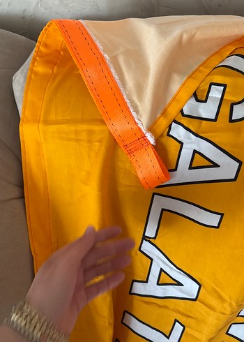 Galatasaray 5 yıldızlo şampiyon bayrağı - Görsel 2