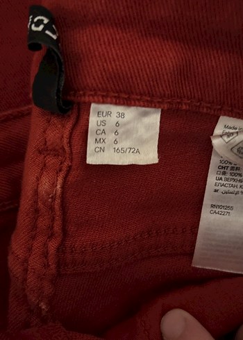 Kırmızı pantolon - Görsel 2