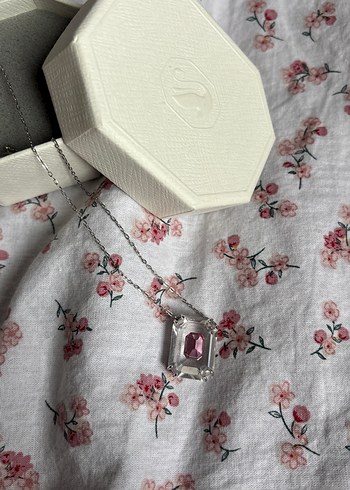 swarovski Crystal Chroma Rose Kolye