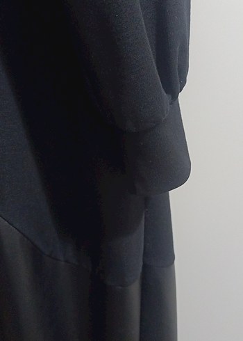 Siyah Kapüşonlu Uzun Kadın Kaban - Görsel 3