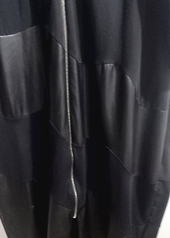 Siyah Kapüşonlu Uzun Kadın Kaban - Görsel 2