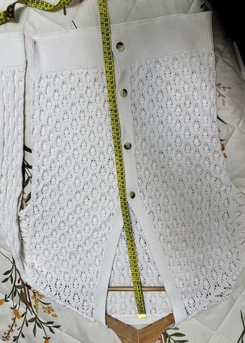 Beyaz V Yaka Örgü Kadın Hırka - Görsel 3