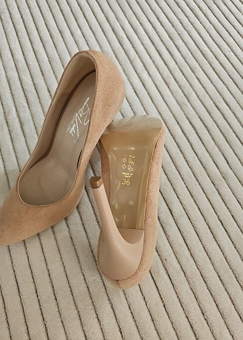 Bej Süet Stiletto Topuklu Kadın Ayakkabı - Görsel 2