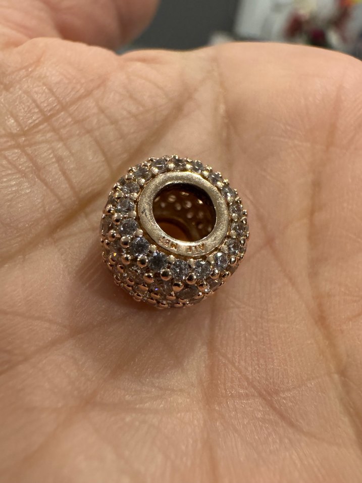 Işıltılı Üç Sıralı Charm - 14 Ayar Pembe Altın Pandora - Görsel 3