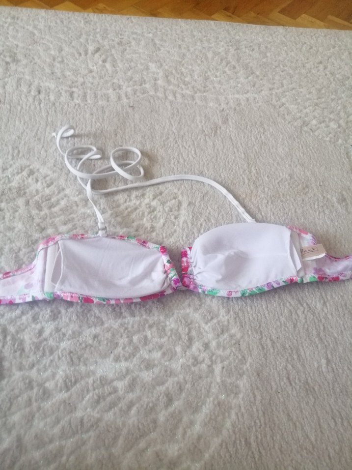 Çiçek Desenli Pembe Dantelli Bikini Üstü - Görsel 5