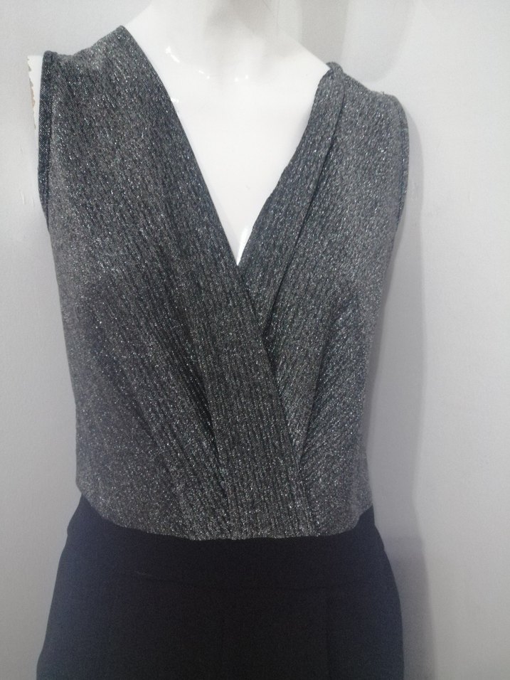 Gri V Yakalı Piliseli Kadın Tulum - Görsel 4