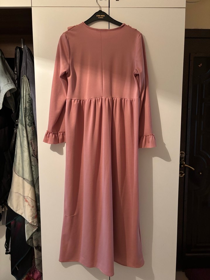Pembe Uzun Kollu Fırfırlı Kadın Elbise - Görsel 4