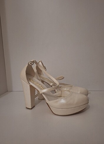 Nine West Gelin ayakkabisi