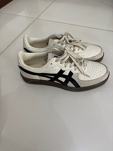 Onitsuka tiger