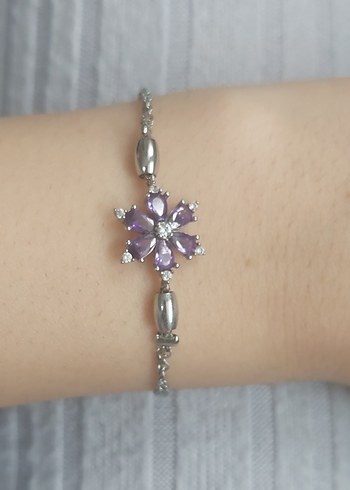 Mor Çiçekli Zincir Detaylı Kadın Bileklik - Görsel 2