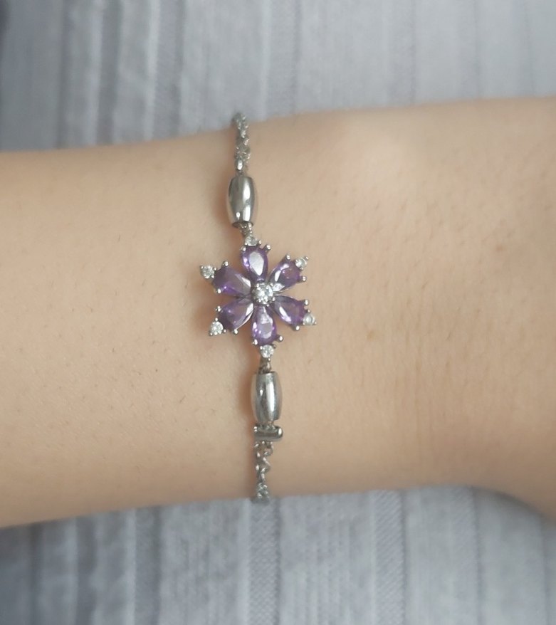 Mor Çiçekli Zincir Detaylı Kadın Bileklik - Görsel 2