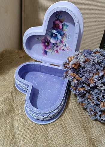 Diğer Bohem Çiçek Desenli Mor Kalp takı kutusu