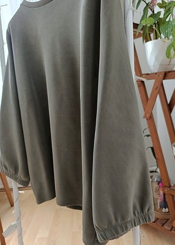 Hani oysho kolu lastikli rahat kesim sweatshirt - Görsel 3