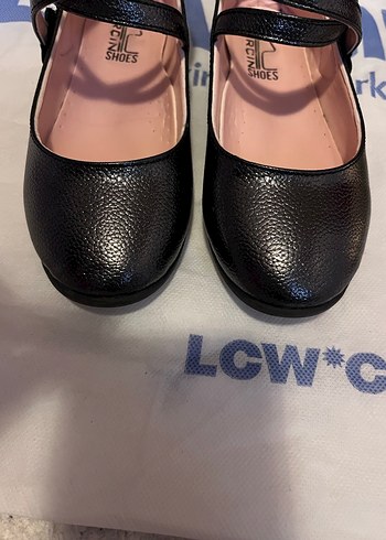 Kız Çocuk Siyah Tokalı Babet Ayakkabı - Görsel 4