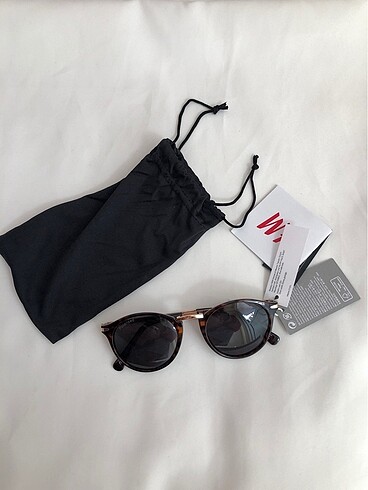 H&M polarized güneş gözlüğü