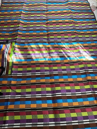 Beden Hasır örtü 2 ye 3 metre katlanabilir