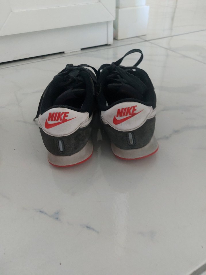 Gri çocuk spor ayakkabı 35.5 numara - Görsel 4