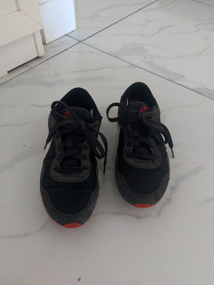 Gri çocuk spor ayakkabı 35.5 numara - Görsel 5